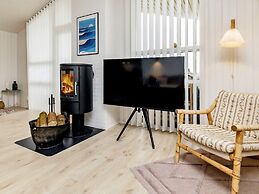 4 Star Holiday Home in Lokken