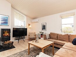 4 Star Holiday Home in Lokken