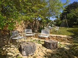 Finca in Sencelles With Pool and Garden