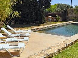 Finca in Sencelles With Pool and Garden