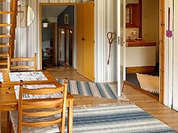 4 Person Holiday Home in Holmsjo