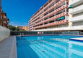 Apartment in Caorle Near Sea Beach & Pool