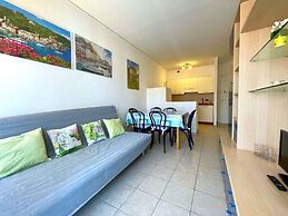 Apartment in Caorle Near Sea Beach & Pool