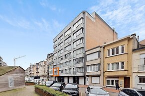 Bright 2-bedroom Apartment