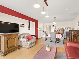 Flat With Terrace & Play Area