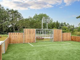 5 Star Holiday Home in Romo