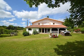 Camiran Escape: Wine & Calm