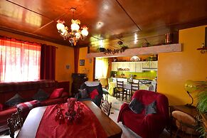 Camiran Escape: Wine & Calm