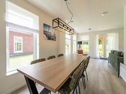 Holiday Home by Lake Beach Simonshaven