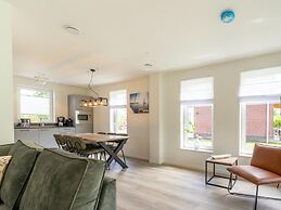 Holiday Home by Lake Beach Simonshaven