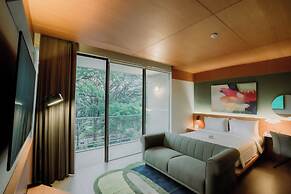 Jiro Hotel