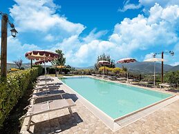 Country House in Marche With Pool & Views