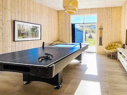 5 Star Holiday Home in Glesborg