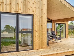 5 Star Holiday Home in Ronne