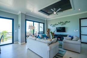 Oceanfront Sunset Gecko Condo - Second Floor 2A