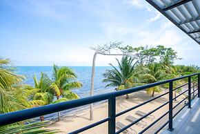 Oceanfront Sunset Gecko Condo - Ground Floor 1A