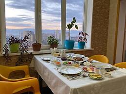 Sunrise Apartment