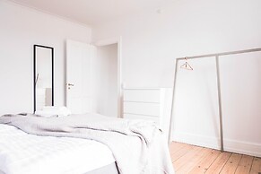 2-bed With Private Balcony