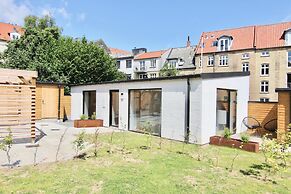 Private 1-bed Townhouse w Terraces