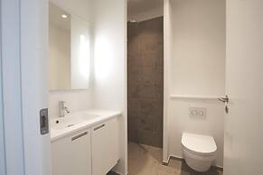 Cool Studio Apartment w Private Terrace - 219