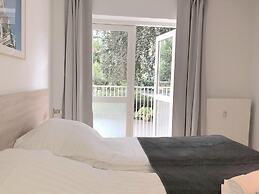 Spacious 1-bed in Frederiksberg w Balcony