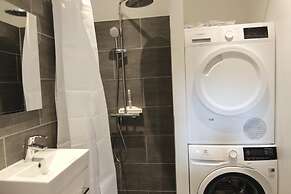 Great and Spacious 1-bed w