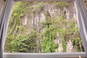 MAYAD El Nido Inn