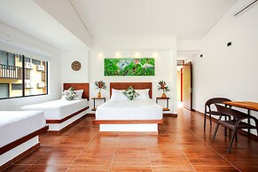 Hotel Nana