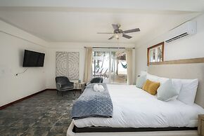 Dolphin Beach Villa
