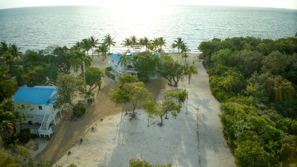 Dolphin Beach Villa