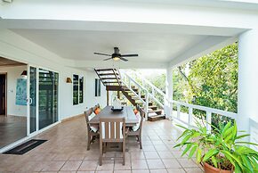 Dolphin Beach Villa