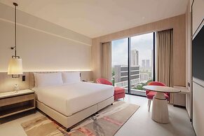 Hilton Gurugram Baani City Centre