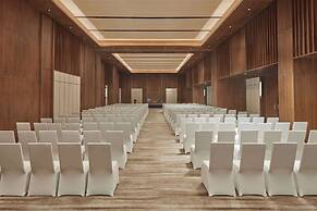 Hilton Gurugram Baani City Centre