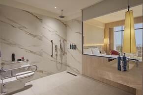 Hilton Gurugram Baani City Centre