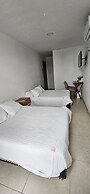 Hotel & Suites Punto Oriente