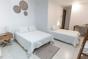 Hotel & Suites Punto Oriente