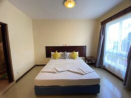 Sunrise  Resort Apartments