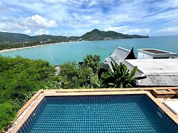 Moonlight Panorama Ocean Villas by RESAVA