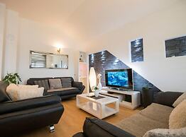 Villa Mia 2