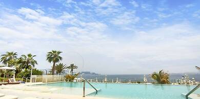 LUX  The JBR Garden View Suite