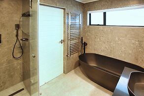 Salty Springbok, Langebaan 6-sleeper
