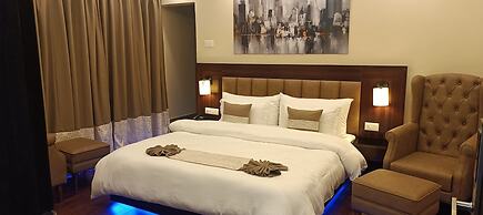 XCELSIOR HOTEL AND SPA BY ROH