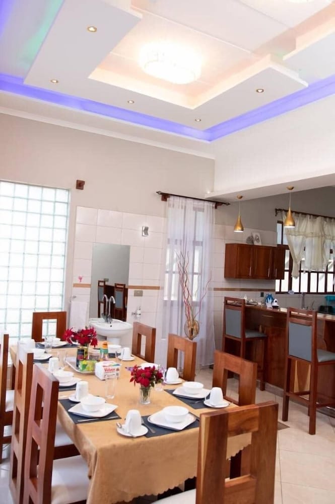 Simba Villa