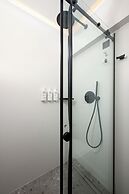 Naus Hotel