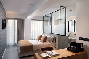 Naus Hotel