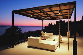 Floating Cubes Villas Aegina