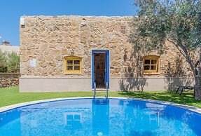 Villa Oliva 4 Bedroom Villa