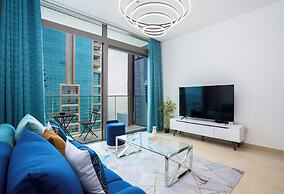 HomesGetaway- 1BR Apt in Marina Gate1