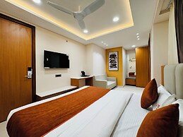 Hotel Satya Shree