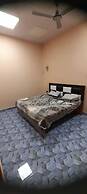 Shiv Kashi Lawn And Guest House